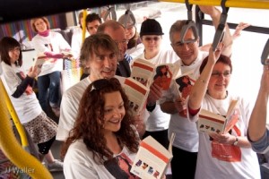 Standingroomonly300pix